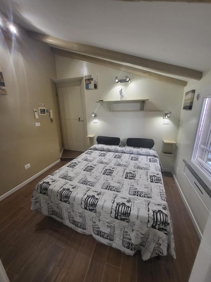 Apartamento The Fox Cove Roma Exterior foto