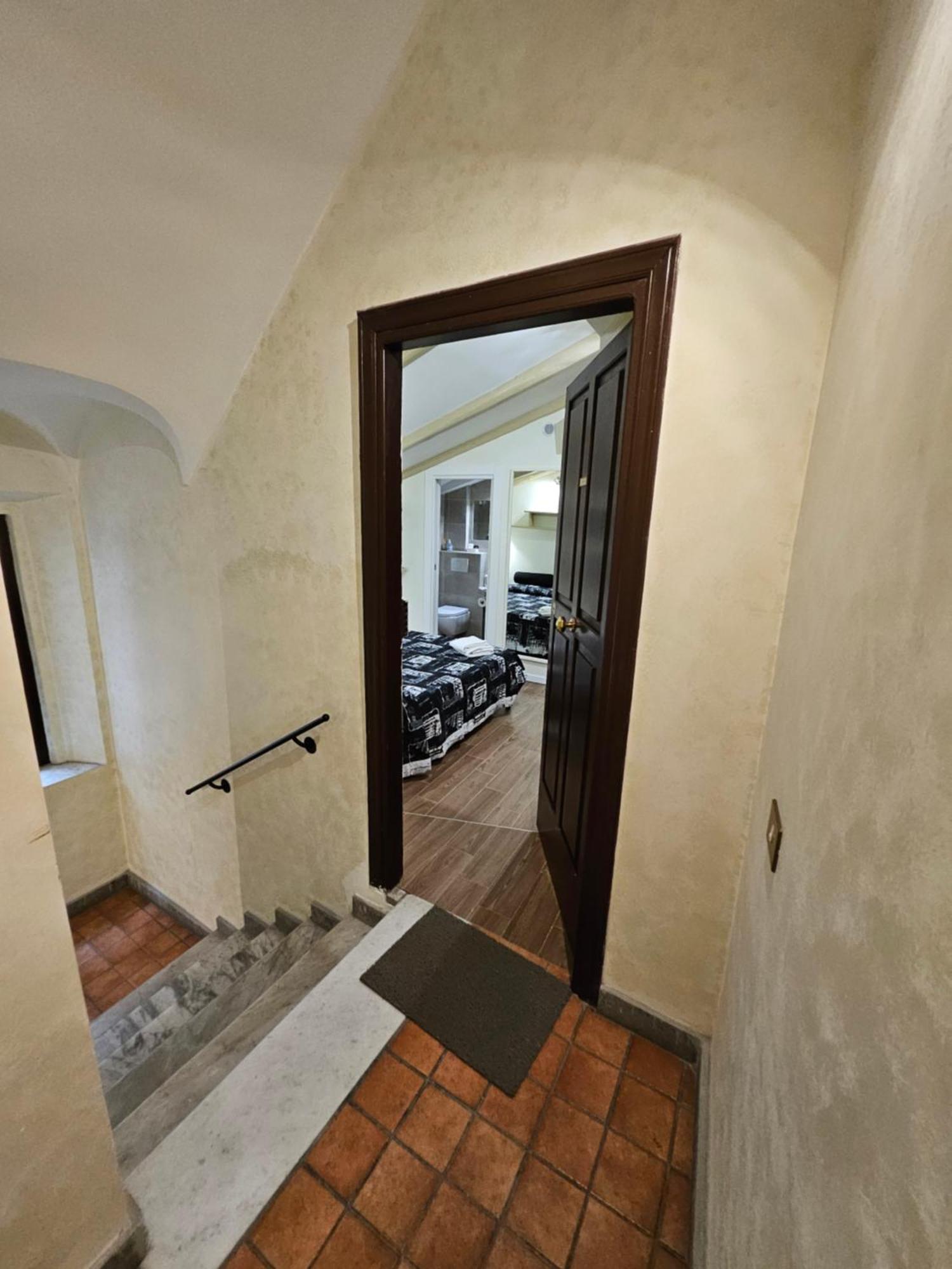 Apartamento The Fox Cove Roma Exterior foto